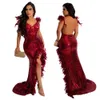 2023 Mermaid Evening Dresses Feather Long Sleeve Seleve Severed Red Cerspit Celebrity Celebrity Dress Dustical Party Party Party Party بالإضافة إلى حفل زفاف الحفلات الضيف