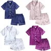 Pajamas 2pcs اطفال طفل رضيع فتاة الحرير ساتان أعلى بانت الأكمام طويلة الزر الصلب أسفل بيجاما مجموعة ثوب نوم للطفل 230111