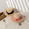 Wide Brim Hats Straw Hat Ribbon British Style Sunscreen Ladies Flat Cap Retro Shade Woven Sun Protection Beach