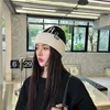 BERETS 2023 일본 귀여운 편지 자수 양모 모자 Unisex Unisex Unisum Winter all-match 니티 보니를위한 남성을위한