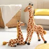 Plyschdockor simulering giraff leksak docka mjuk stående knä hållning födelsedagspresent barns sovrum dekoration 230111