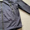 Jaquetas com capuz masculino 23SS CP Cardigã de tempestade solto Cardigan sobretudo da moda com capuz zip ladeado de casaco lineado Men Jacket 12