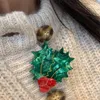 Berets Christmas Holly Wreath Clips Spin Clips Partię opaski na głowę Festiwal Akcesoria o kwasie octowym Prezenty dla kobiet 2023 230112