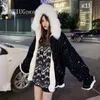 Piumino da donna Parka Collo in pelliccia sintetica Cappotto da donna con paillettes Fodera invernale con giacca da donna moda fluff 230112
