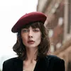 Beretten vrouwen meisjes baret hoed wol warme katoenen straat Franse hoeden vintage gewone doppen beanie stevige kleur elegante motorkap