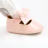 Primeiros caminhantes Princesa Bow Toddler Shoes Soft Sole Soft não deslize meninas de moda de 0 a 18 meses para presentes