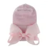 Cappelli 2023 Cute Born Baby Girl Comodo nastro in grosgrain Bowknot Cap Infant Beanie Hat Berretti a righe a maglia Toddler