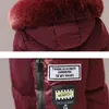 Down Down Parkas Winter Ladies Casual Casuais Casuais Jaquetas Mulheres Capuz de Peles Colar Algodão Casaco Quente Outwear 230111