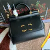 Designer-Handtasche, 26 Farben, Blumen-Handtaschen, Damen-Umhängetaschen, Umhängetaschen, Geldbörse, Luxus-Tragetaschen, Oberteile, hochwertiges Rindsleder, echtes Leder, langer Riemen, goldfarbene Hardware