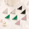 Diseñadores de marcas de lujo de oro de 18 km sencillos de 18 km stand geométrico famosa famosa triángulo cristal rinés dhinestone Pearl Parring de boda Jewerlry