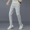 Herrbyxor 2023 Spring Classic Style Men's Stretch Slim Casual Letter Brodery Fashion Trousers Man Black Lake Blue Light Grey