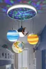 Hängslampor moderna barns planet ljuskrona astronaut kreativa pojkar och flickor rum lampa utrymme sovrum dekor ljusarmaturer