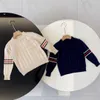 Crianças suéteres meninos meninas pullover de moda infantil moletons casuais outono inverno quente bebê bebê suéter com capuz letra de suéter impresso para jovens roupas de criança