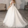 Elegant Lace A Line Wedding Dresses 2023 Appliques Half Sleeve V Hals Dekte Button Sweep Train Bruidsjurken voor bruid plus maat op maat gemaakt