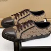 Tissus de chaussures de sport de loisirs pour hommes de luxe utilisant de la toile et du cuir une variété de matériaux confortables mkjkk2335