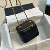 CC portfele projektanta torba luksusowa torebka mody podkładki mody crossbody klasyczne pikowane owcza skóra mini złota piłka kobieta ramię sling vinta299e