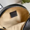 2023 Kadın 550154 Lüks Tasarımcı Çantası Hafif Yuvarlak Mini Çanta Omuz çantaları boyunca taşınabilir 3 renk