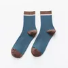 Chaussettes pour hommes automne et hiver Double aiguille hommes mi-mollet épaissi chaud couleur unie coton adulte long-mollet en gros