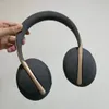 Auricolari per telefoni cellulari Fabbrica all'ingrosso Cuffie piccole e leggere Cuffie morbide Cuffie di ricarica wireless con microfono TWS