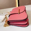 4 couleurs chaînes bandoulière mode top designers sacs à bandoulière en gros cross body sac à bandoulière de haute qualité fête de luxe sacs à main en cuir PU portefeuilles de shopping