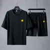 Męskie dresy męskie Zestaw modny marka Thirt Shirt Suit Bawełny człowiek harajuku streetwear para krótki rękaw 2 sztuki unisex