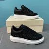 Mode män sko designer kvinnor läder snörning plattform överdimensionerad sula sneakers vita svarta män kvinnor lyxiga sammet mocka casual skor14453