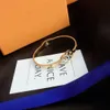 18K Gold Plated Top Sell Stainless Steel Bangle Bracelet Simple Flower Crystal Brand Letter Designer Lucky Letter Women Wedding Bracelets Bangles Gift Jewelry