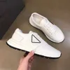 2023 män vit svart plattform låg topp sneaker mesh springande casual skor lady mode blandade andningsbara hastighet tränare storlek 38-45 hm0321