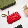 Portamonete Portafogli da donna Bocca piccola Busta rossa Pelle di vacchetta Pochette in PVC Hardware in metallo Lettera Chiusura con cerniera Chiusura dorata Filo da cucito Portafoto interno