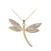 Uts￶kt Dragonfly Pendant Halsband Charmiga kvinnors br￶llop Crystal Jewelry Fashion Lady Party Accessories