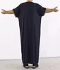 Etniska kläder muslimska mode mäns korta ärm lös mantel arab fast färg abayat islamiska jubba tobes arabiska