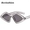 Sunglasses Brand Trendy 2023 Rivet Design Rrregular Women Men Korean Fashion Small Frame Triangle Sun Glasses Ladies Shades