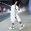 Herenbroeken Koreaanse flodderige tactische broek Casual Joggers Men Streetwear Hip Hop Cargo Zwart -en -witte zijde Stripe Design