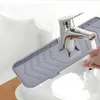 Masa Paspasları 1 PCS Mutfak Musluk Emici Mat Mat Lavabo Sıçrama Koruma Su Catcher Tezgah Koruyucusu Banyo Aracı