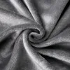 Koce designerskie domowe tkaniny aksamitne anty-piwnica arkusz łóżka do noszenia luksusowy koc koralowy tkanina polarowa przenośna klimatyzowana klimatyzacja T20301 Czarna niebieska