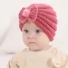 Hattar födda stickade mössa päls bowknot hatt stickad varm för baby spädbarn turban virkning småbarn