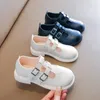 Sapatos planos meninos meninas couro casual 2023 crianças primavera outono crianças deslizamentos macios em apartamentos solteiros g105