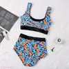 Kvinnors designer Swimsuit Bras set med bokst￤ver Summer Breattable 2 Piece Beach Suit For Women Backless Brand Bathing Suit