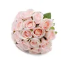 Fiori decorativi Bouquet da sposa legato a mano Rosa artificiale 18 Decorazioni per matrimoni Holding Fowers Pography Puntelli personalizzati