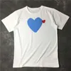 2023 Fashion Mens THICHA Diseñador Big Blue Heart Shirt Women Women Women Camisetas High Quanlity Bordado de algodón Bordado de manga corta Summer Tee