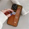 Cajas de teléfono de cuero de diseñador Cubierta trasera a prueba de golpes Luxurys Wallet Funda de teléfono para iPhone 14 13 12 11 Pro Max X Xs Xsmax con correa