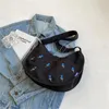 أكياس مسائية 2023 Winter Women Nylon Counte Bag Highty Quality Soft Flace Cute Handbag Flower Flower Printed Multi Pocket Messenger