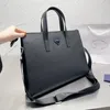 designer di lusso borse per laptop uomo valigette viaggio d'affari ufficio borsa in pelle messenger borse a tracolla ad alta capacità versatili lettere geometriche buone