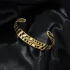 Bracciale rigido con disegni di lusso Bracciale aperto in acciaio inossidabile color oro da uomo stile 2021 cavo