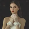 Coiffures Gants De Mariage Blanc Court Satin Dentelle Robe De Mariée Accessoires De Soirée