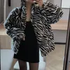Giacche da donna Abbigliamento in cotone 2023 stile retrò modello zebrato spesso velluto di peluche cerniera allentata colletto alla coreana giacca da donna