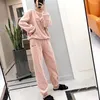 Ensembles de course Femmes Survêtement Hiver Chaud Flanelle Sportive Épais Femme Costume En Peluche Sweat À Capuche Couleur Unie Pantalon Long Chandals Mujer