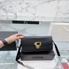 Borse a spalla Borsa quadrata piccola con patta classica Borsa a mano da donna con tracolla staccabile