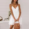 Casual jurken Lace Flower zomerjurk mode dames sexy backless mouwloze v-hals massief meisje camis mini 2023 boho