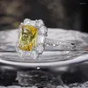 Anneaux de mariage de luxe plaqué argent carré de fiançailles pour femmes brillant jaune CZ pierre incrustée bande bijoux de mode cadeau de fête